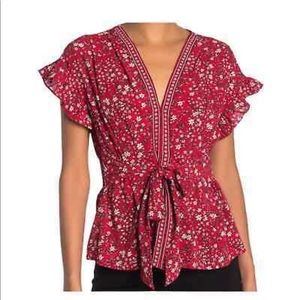 [ LAST CHANCE ] Max Studio Large Red Floral Tie Front Blouse